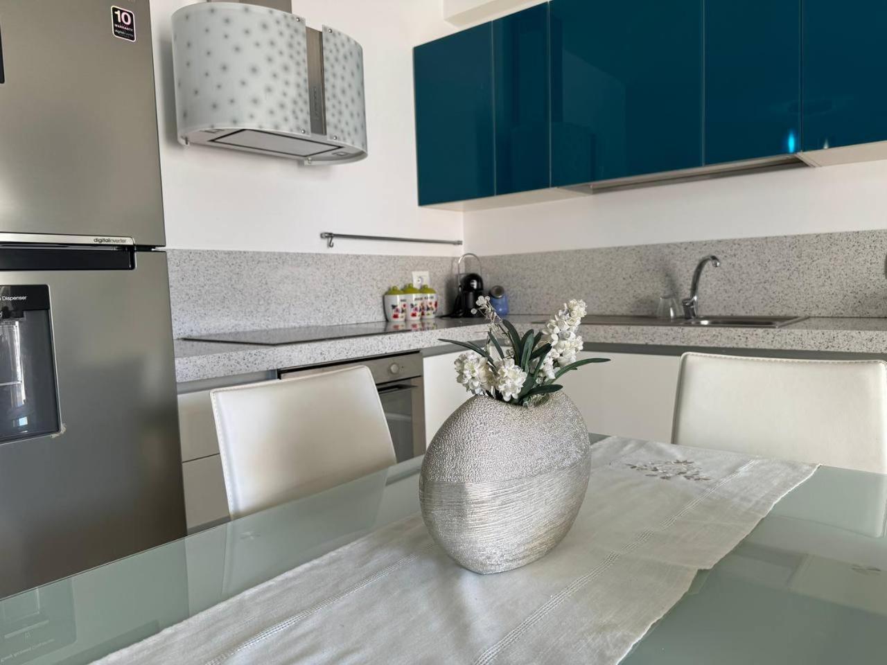 Sea&Sun&Sand Cosy Apartment In Дуррес Экстерьер фото